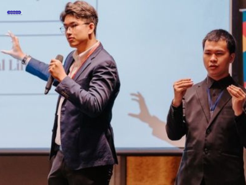 Phiên dịch ngôn ngữ ký hiệu